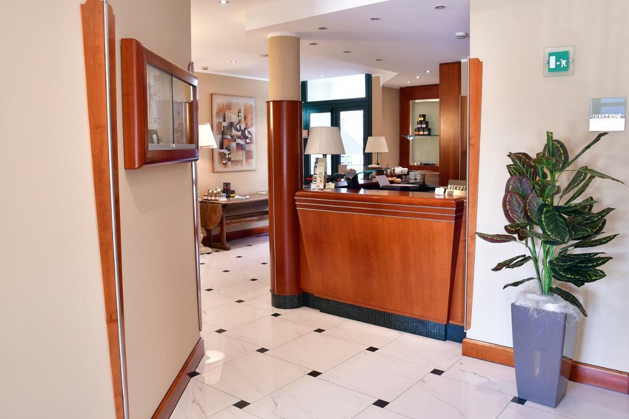 Albergo Ristorante San Marco Carmagnola Exteriör bild